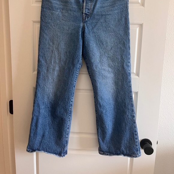 Levi's Premium Ribcage Cropped Bootcut Women's Jeans Size 29 - Picture 2 of 11